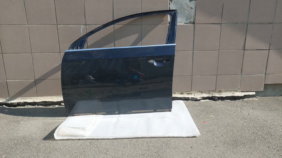 Дверь VW Passat B7 Европа Дверь передняя левая Пассат Б7 EUR