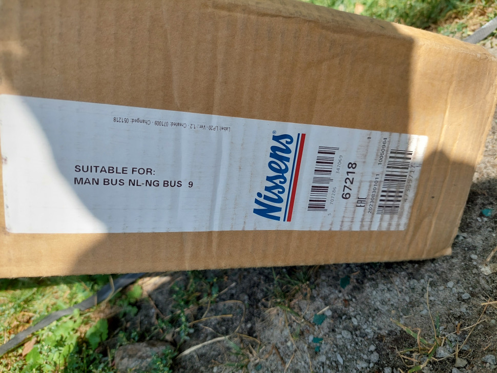 Радиатор на MAN NG, NL, NU 67218 Nissens Радиатор на Ман 81061016500 81061016501 81061016784