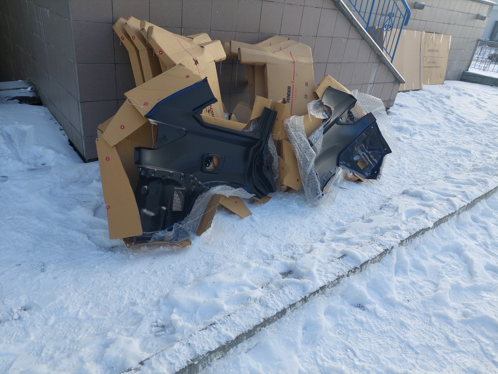 Заднее крыло Toyota Highlander 2019 2018 2017 2016 2015 2014 Четверть задняя Хайлендер 616110E090 616120E090