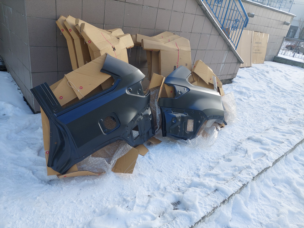 Заднее крыло Toyota Highlander 2019 2018 2017 2016 2015 2014 Четверть задняя Хайлендер 616110E090 616120E090