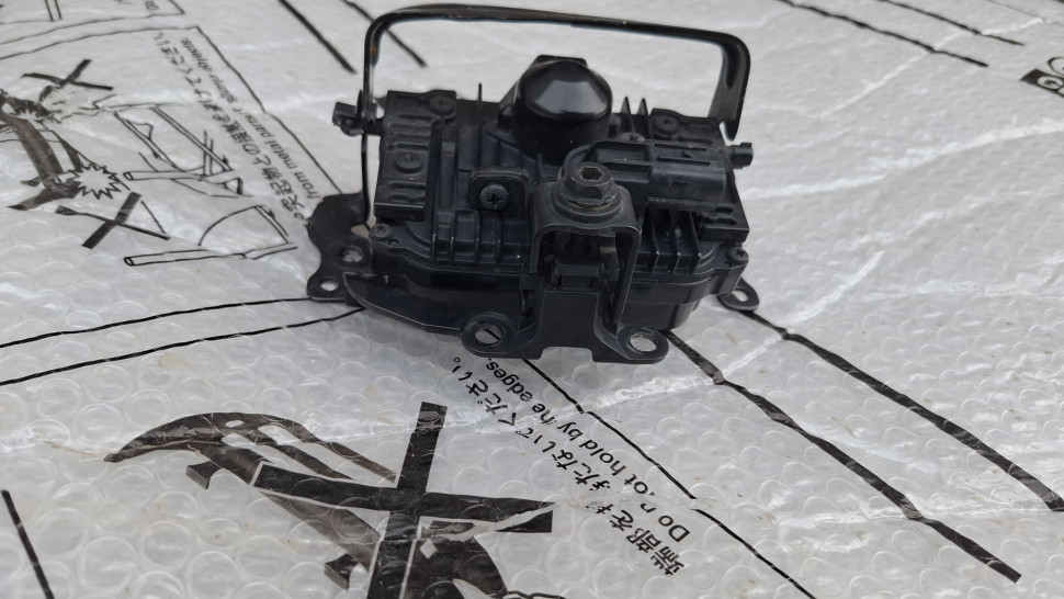 Дистроник Toyota Prius 50 Радар круиз-контроль Toyota Rav4 Lexus Радар 8821047090 88210-47090