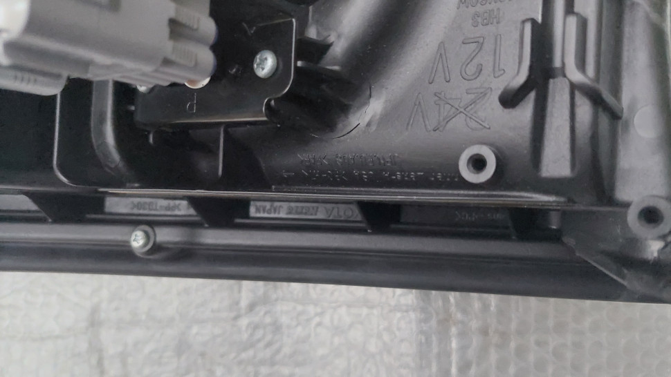 Фара Toyota Land Cruiser 200 LC200 Правая ОРИГИНАЛ Фара Тойота Ленд Крузер