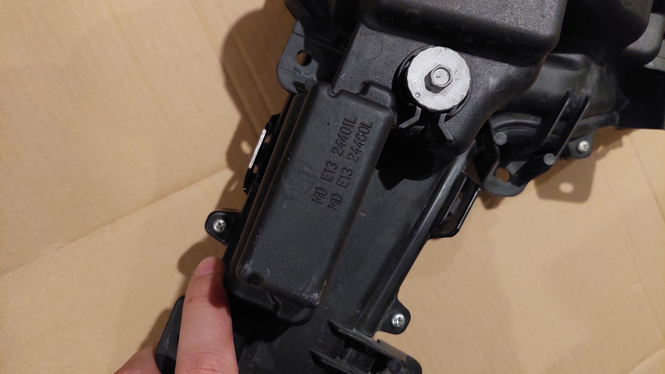 Противотуманка Lexus LX 450 Оригинал ПТФ левая Lexus LX 450 570 Фара протитуманна Lexus LX450 ДХО