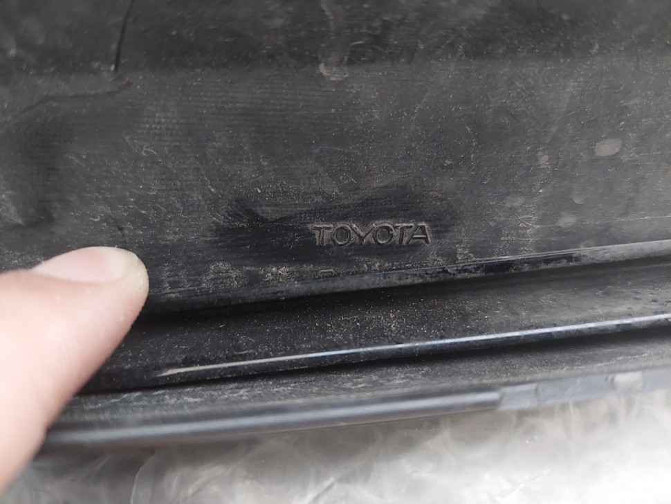 Бампер Toyota Camry 70 2021 2022 2023 2024 Оригинал Бампер Камри 70 рестаил с решеткой 5211933C50