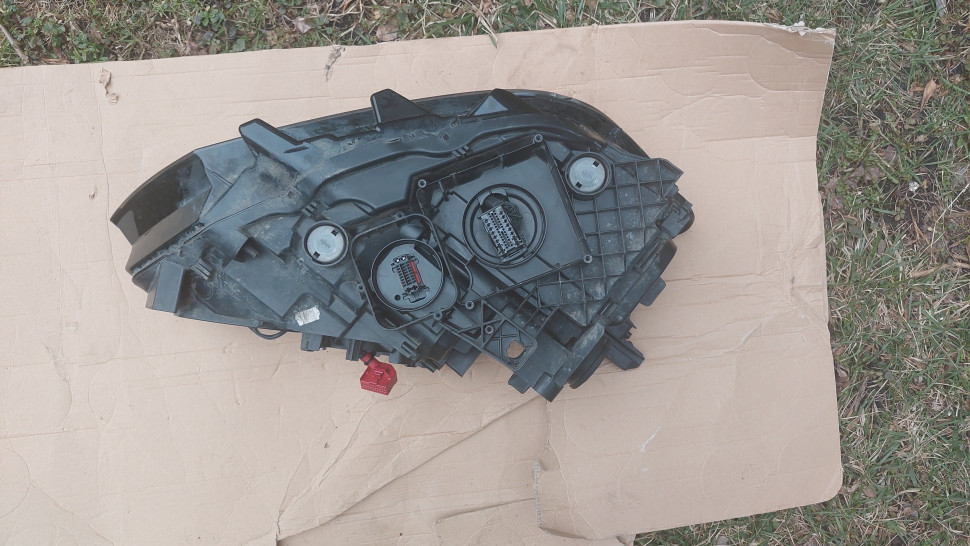 нужна замена стекла Фара Passat B8 full led 2019 2018 2017 2016 2015 3G1941081G Європа дефект 