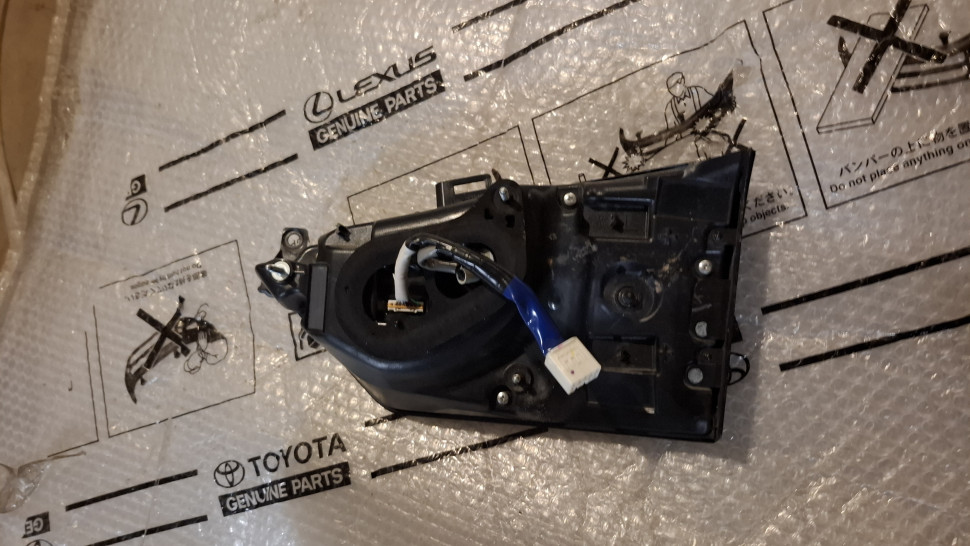 Фонарь Lexus RX 4 LED 2015 2016 2017 2018 2019 Фонарь в ляду Лексус РХ 4 светодиод 8159148200 8159148201