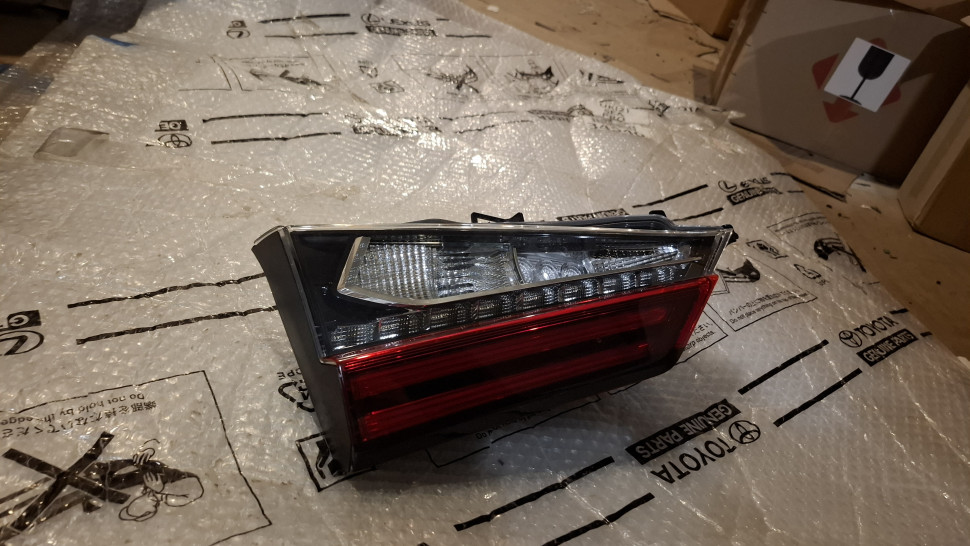 Фонарь Lexus RX 4 LED 2015 2016 2017 2018 2019 Фонарь в ляду Лексус РХ 4 светодиод 8159148200 8159148201