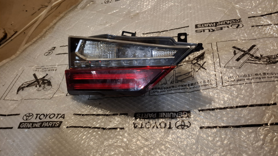 Фонарь Lexus RX 4 LED 2015 2016 2017 2018 2019 Фонарь в ляду Лексус РХ 4 светодиод 8159148200 8159148201