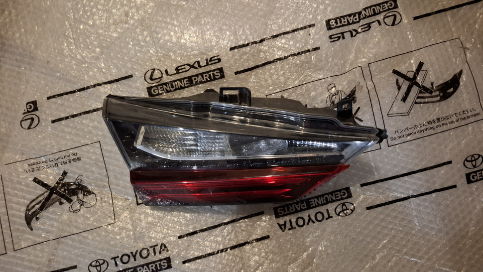 Фонарь Lexus RX 4 LED 2015 2016 2017 2018 2019 Фонарь в ляду Лексус РХ 4 светодиод 8159148200 8159148201