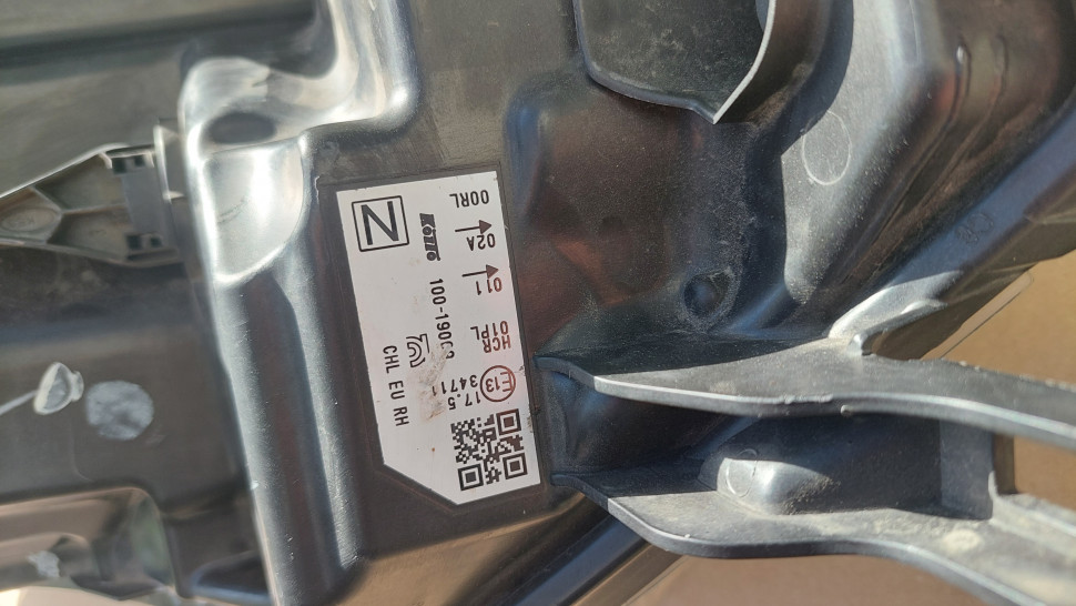 Фара Nissan Qashqai j11 2017 2018 2019 2020 нужен ремонт креплений