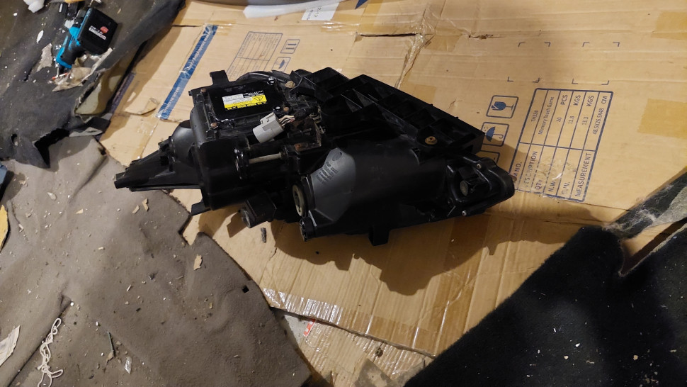 Фара Lexus ES 350 Xenon 2010 2011 2012 Фара Лексус ЕС 350 ксенон