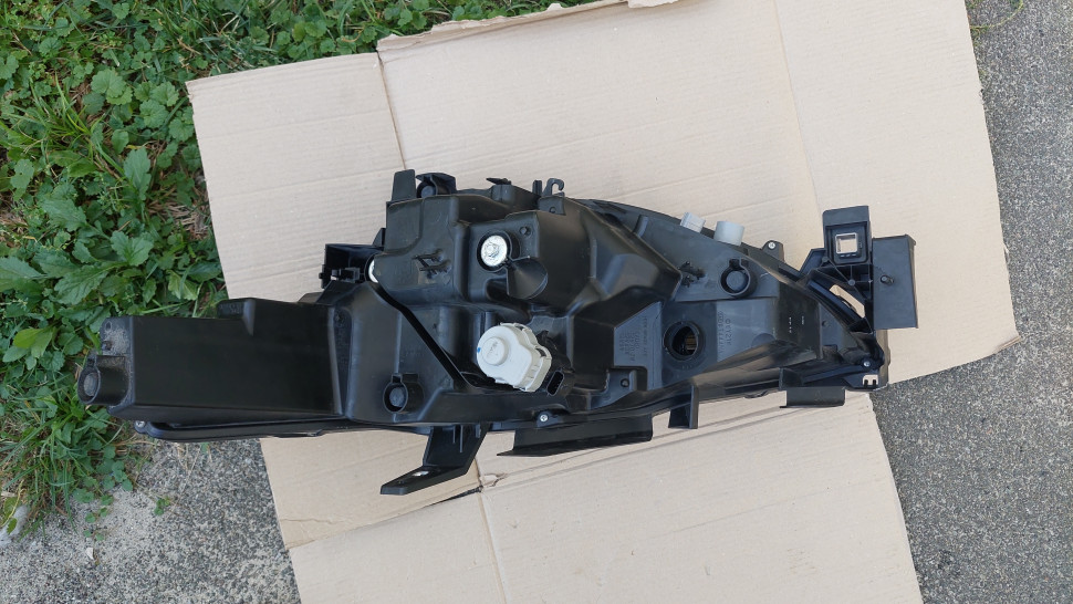 Фара MAZDA CX-5 2019 2018 2017 full led Оригинал Правая Европа Фара Мазда СХ5