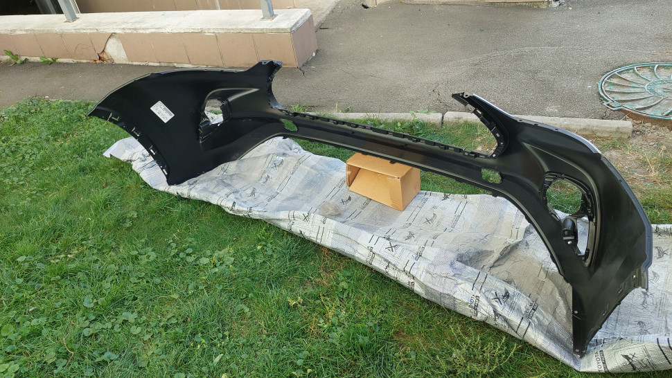 Бампер передний Toyota Highlander 2022 2021 2020 2023 Оригинал бампер Хайлендер