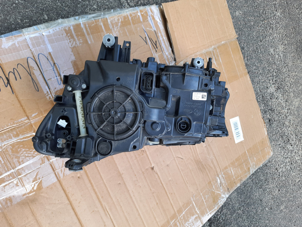 Фара Bmw 7 G11 G12 Laser Light правая, Фара БМВ 7 Г11 Лазер 7408704