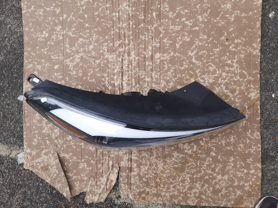 Фара HYUNDAI TUCSON 2018 2017 2016 ОРИГИНАЛ Фара Хюндай Туксон