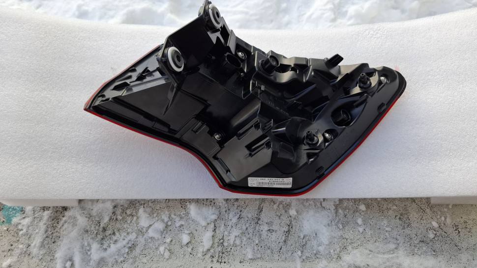 Фонарь Audi E-tron 2019 Европа Фонарь Ауди Етрон 55 4ke LED стоп Etron 4ke945091d 4ke945091