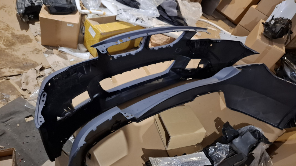 Два Бампери BMW 5 F10 f11 ф10 ф11 m packet передній + задній м пакет обвіс Бампери БМВ 5 Ф 10