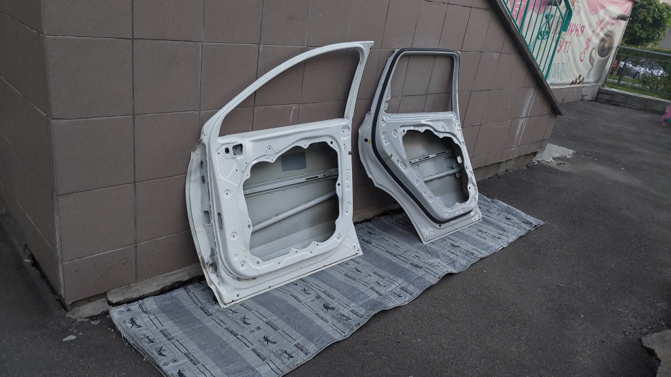 Дверь передняя правая Santa Fe 4 2018 2019 2020 2021 2022 23 Hyundai Двері Санта Фе 4