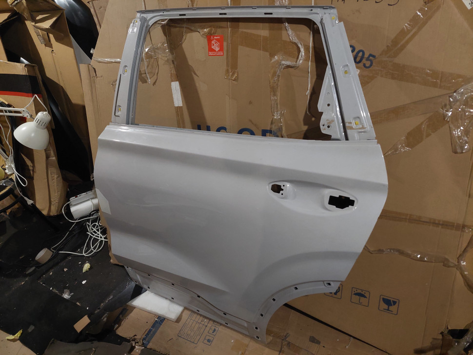 Дверь задняя левая Santa Fe 4 2018 2019 2020 2021 2022 2023 Hyundai Двері Санта Фе 4