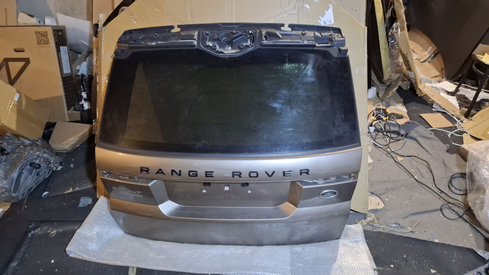 Крышка багажника Range Rover Sport L494 2013-2023 Ляда Ренж Ровер 494 мілкий дефект 