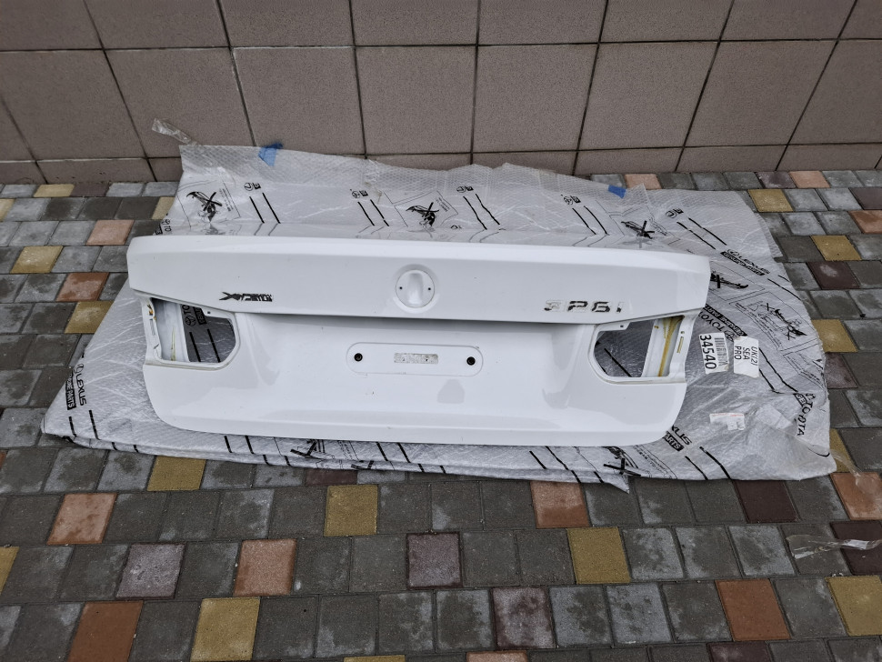 Крышка багажника BMW 3 F30 2012 2013 2014 2015 2016 2017 2018 ляда БМВ Ф30 41007288757