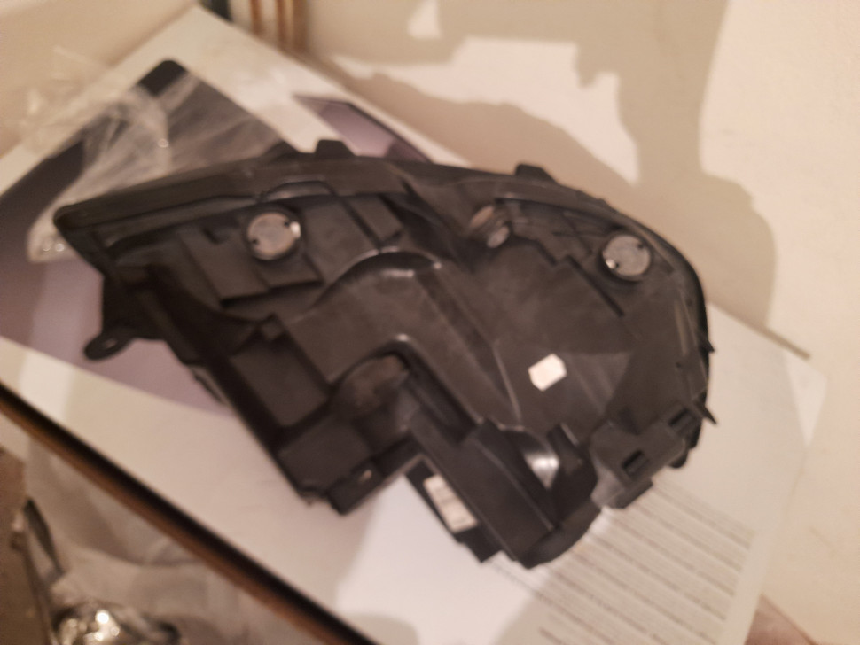 Фара Volkswagen Transporter T6 2019 2018 17 16 15 Фара Транспортер Т6