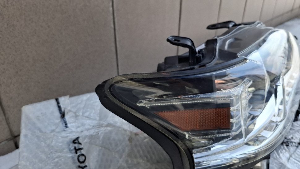 Фара Lexus RX RX350 xenon права 2013 2014 2015 Фара Лексус РХ 350 ксенон правая 8114548B10
