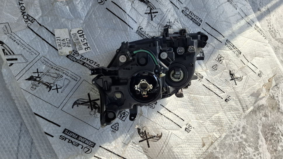 Фара Lexus RX RX350 xenon права 2013 2014 2015 Фара Лексус РХ 350 ксенон правая 8114548B10