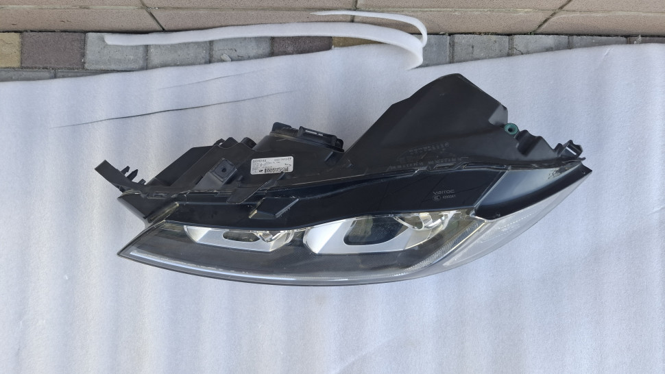 Фара JAGUAR XF f pace ліва 2016 2017 2018 2019 2020 Фара Ягуар ХФ Фпейс левая gx6313w030 gx6313w030EF