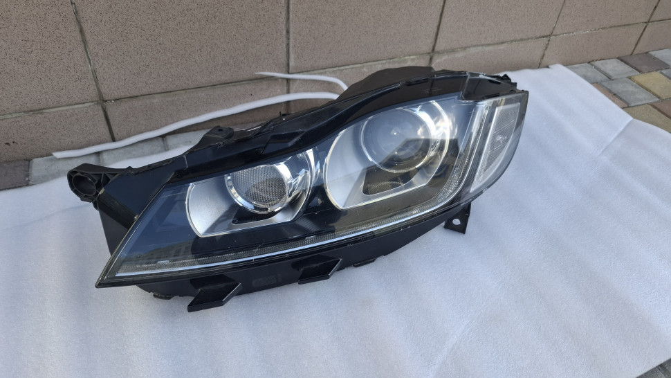 Фара JAGUAR XF f pace ліва 2016 2017 2018 2019 2020 Фара Ягуар ХФ Фпейс левая gx6313w030 gx6313w030EF