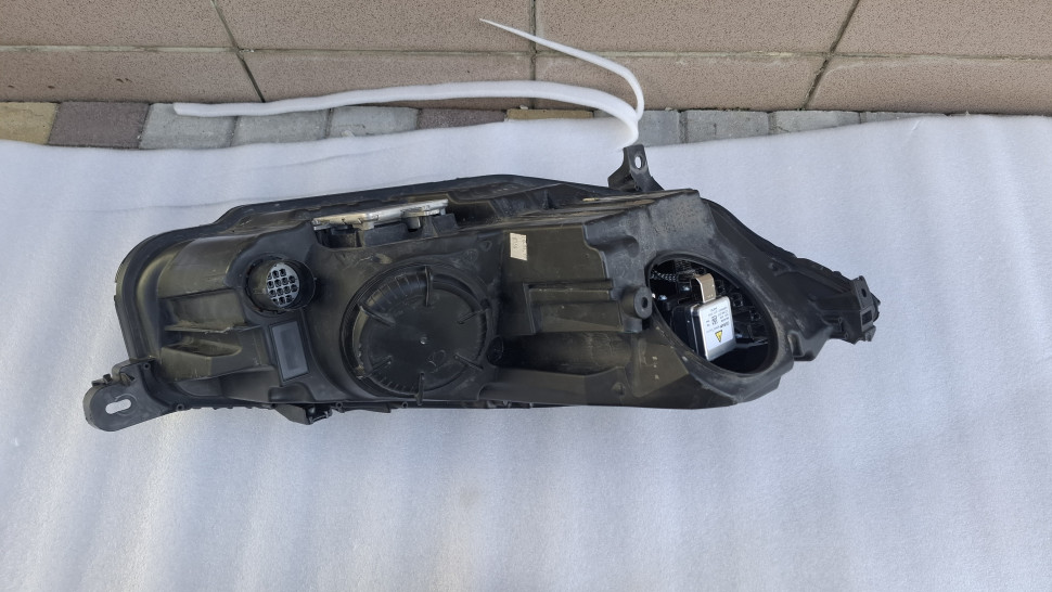 Фара JAGUAR XF f pace ліва 2016 2017 2018 2019 2020 Фара Ягуар ХФ Фпейс левая gx6313w030 gx6313w030EF