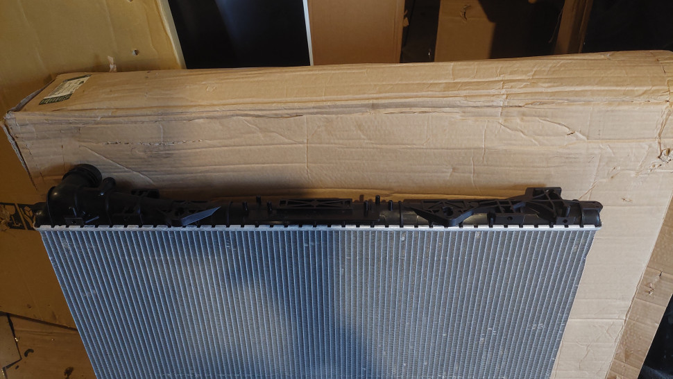 НОВЫЙ Радиатор Range Rover Vogue L405 Sport L494 ОРИГИНАЛ радиатор Land Rover