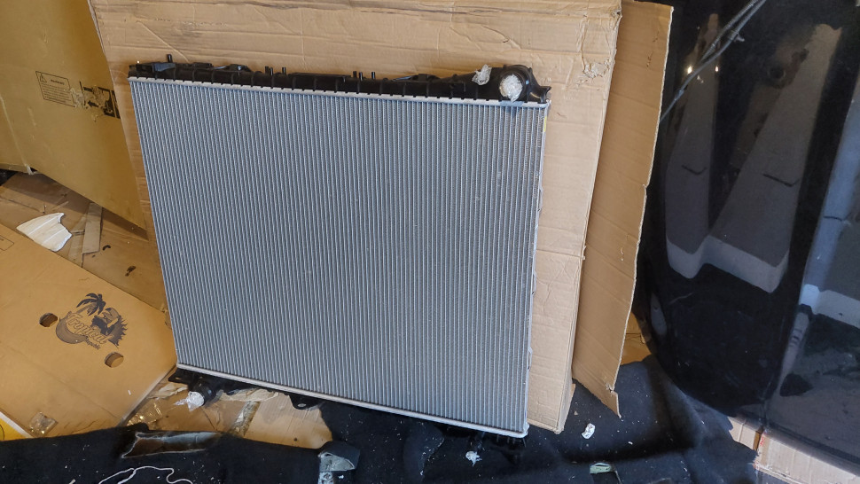 НОВЫЙ Радиатор Range Rover Vogue L405 Sport L494 ОРИГИНАЛ радиатор Land Rover