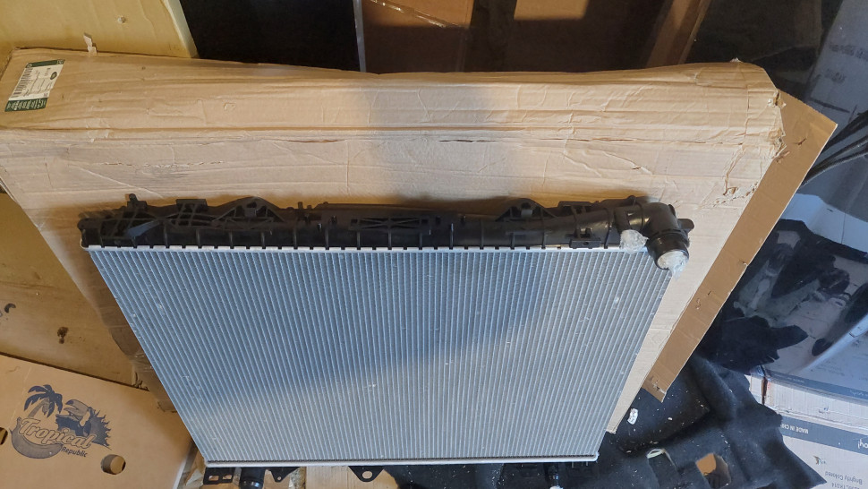 НОВЫЙ Радиатор Range Rover Vogue L405 Sport L494 ОРИГИНАЛ радиатор Land Rover