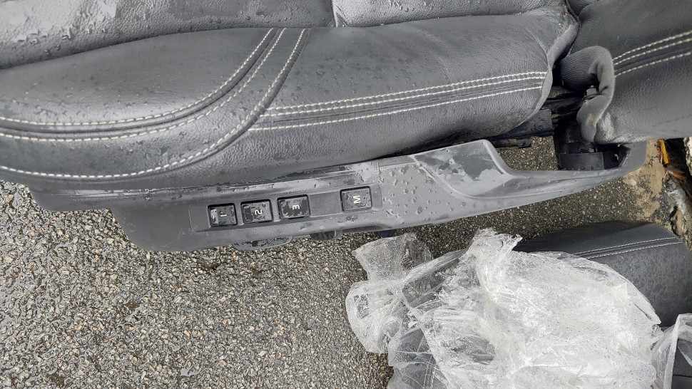 Сидения Volvo XC60 R-DESIGN салон кожа Автосидения, кресла Вольво