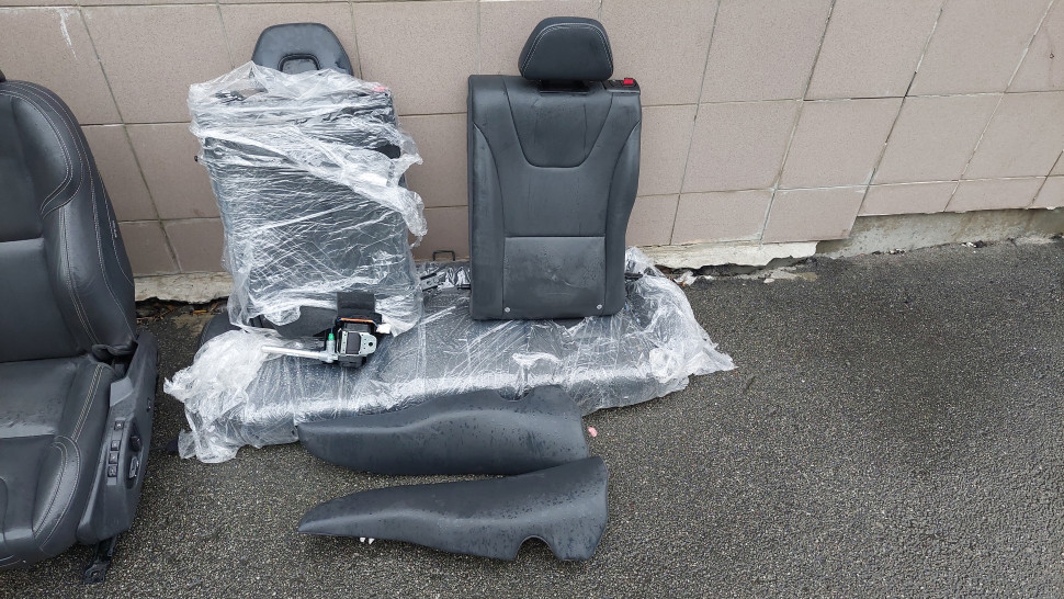 Сидения Volvo XC60 R-DESIGN салон кожа Автосидения, кресла Вольво