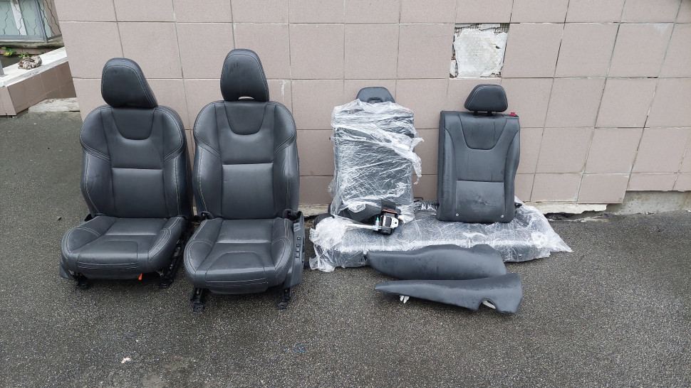 Сидения Volvo XC60 R-DESIGN салон кожа Автосидения, кресла Вольво