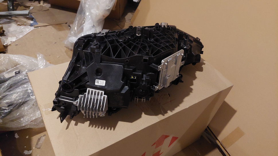 Фара BMW M4 M3 G22 G26 G80 G82 shadow line led БМВ 4 г22 лед Фара правая с блоками.