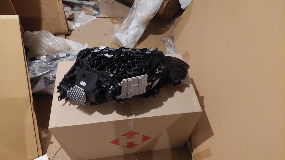 Фара BMW M4 M3 G22 G26 G80 G82 shadow line led БМВ 4 г22 лед Фара правая с блоками.