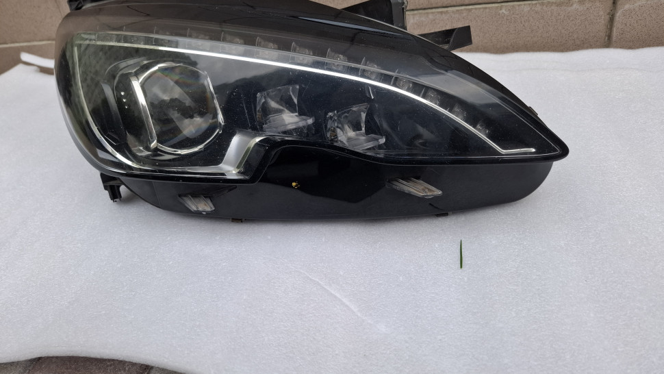 Фара Peugeot 308 Т9 Full led 2014 2015 2016 2017 2018 2019 Пежо 308 Фулл Лед правая