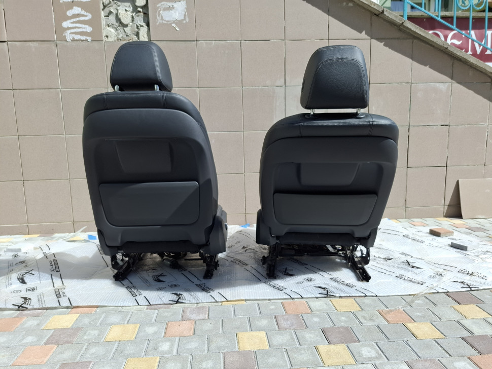 Сидение ВОДИТЕЛЯ BMW 7 G11 G12 2016-22 с airbag кожа черная сиденья БМВ 7 52107363143 52107363144