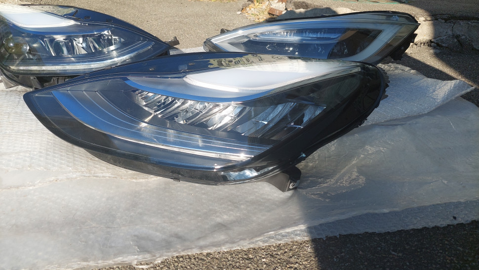 Фара левая Tesla Model 3 Y 2017 - 2023 б/у оригинал Фара тесла модел 3 У