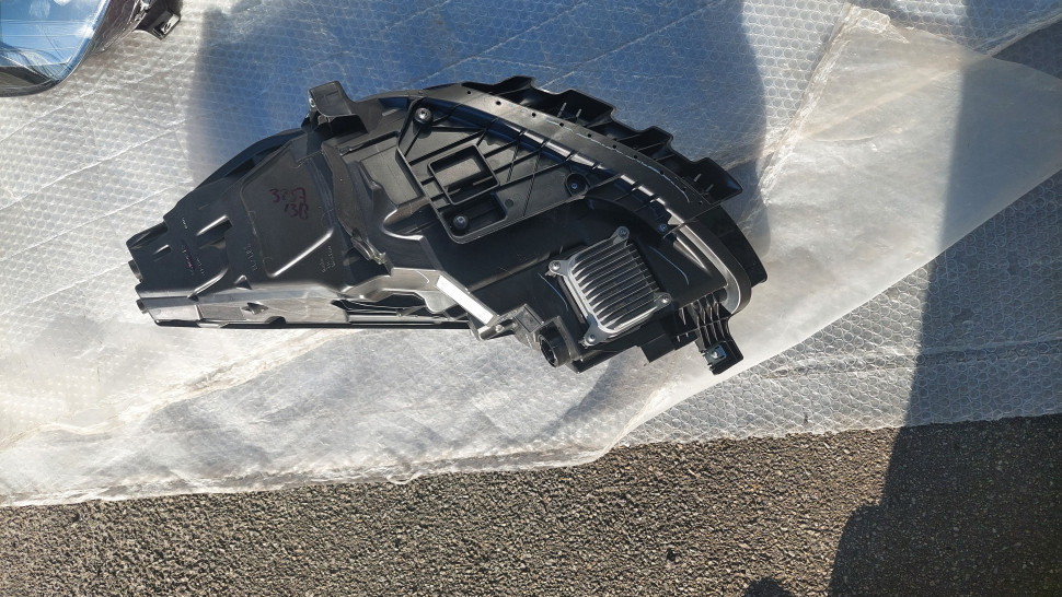 Фара Tesla Model 3 Y uplevel линза 2023 2022 2021 правая б/у ОРИГИНАЛ Фара тесла модел 3 У линзованая.