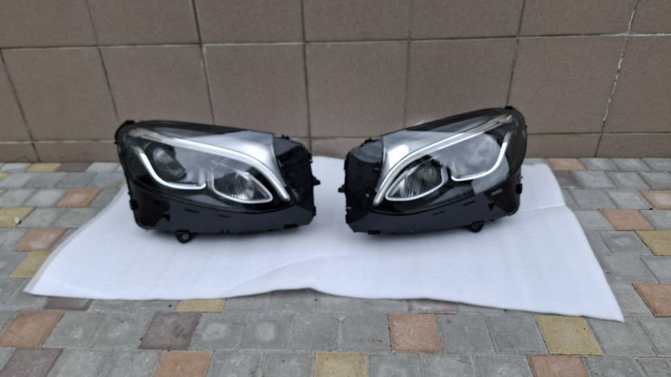 Ліцензія за 1 шт Фара Mercedes GLC Class X253 253 2015 2016 2017 2018 2019 фари Мерседес ГЛС мілкий дефект A2539060901 A2539061001