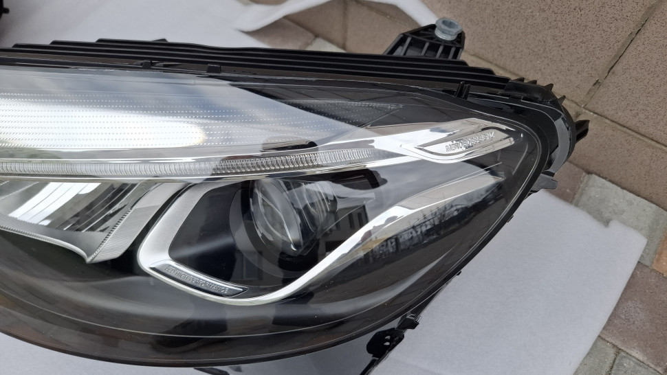 Ліцензія за 1 шт Фара Mercedes GLC Class X253 253 2015 2016 2017 2018 2019 фари Мерседес ГЛС мілкий дефект A2539060901 A2539061001