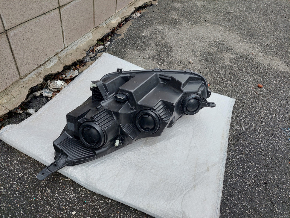 Фара Ford Escape 2020 2021 2022 2023 2024 галоген Led ДХО фара Ескейп LJ6B13W029BF