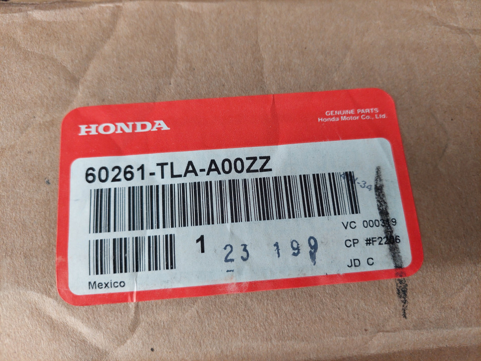 Крыло Honda CRV 2017 2018 2019 2020 2021 2022 крило ліве Хонда ЦРВ 60261TLAA00ZZ