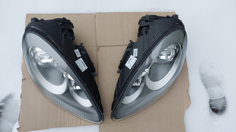 За пару. Фары Porsche Cayenne 958 7P РЕСТАЙЛ КСЕНОН LED Фара Порш Каен