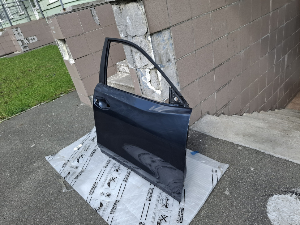 Дверь передняя правая Nissan Rogue T32 2014 2015 2016 2017 2018 2019 2020 оригинал Дверь Рог T 32 правая