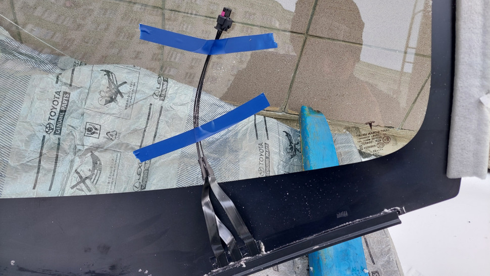 Лобовое стекло Tesla Model 3 2021 2020 2019 2018 2017 ОРИГИНАЛ 3 пина